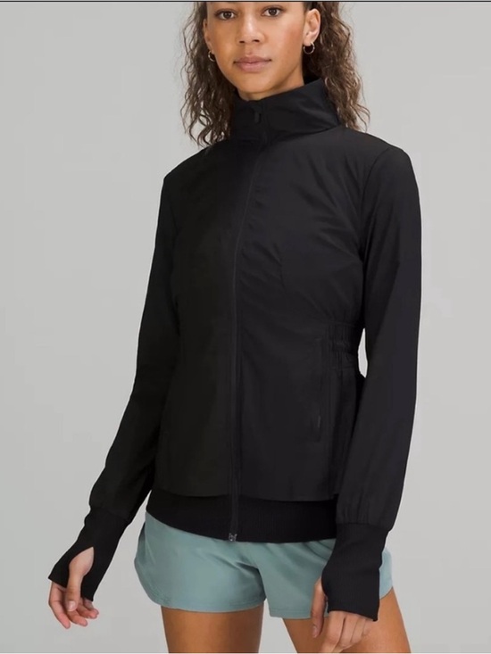 lululemon athletica Jackets & Blazers - Lululemon Sights Seen Full Zip Jacket Black Women’s Size 4